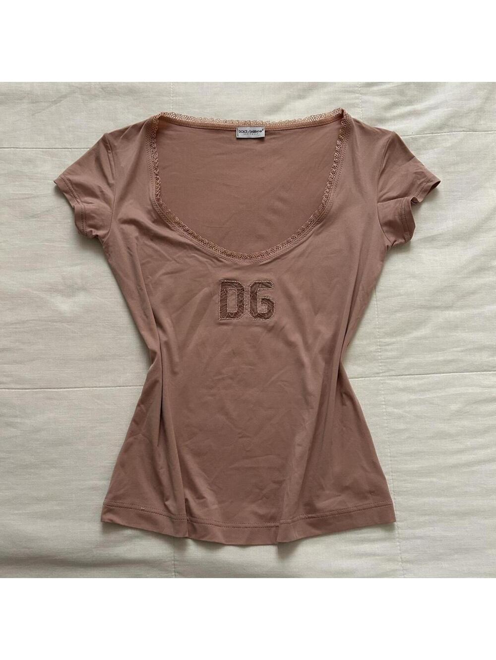 D&G Dolce and Gabbana pink fitted lace logo detail baby tee